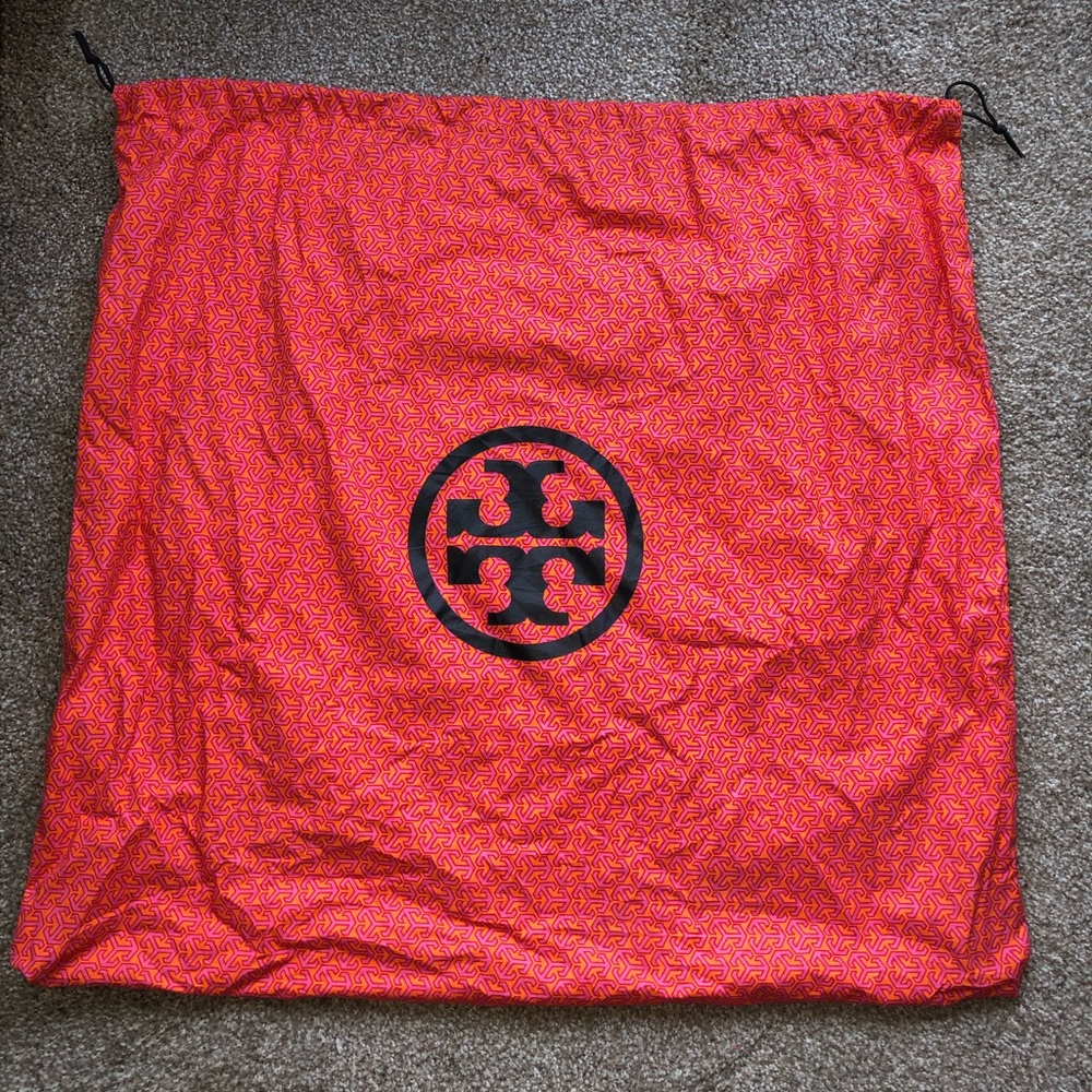 🆕 Tory Burch Large Dust Bag